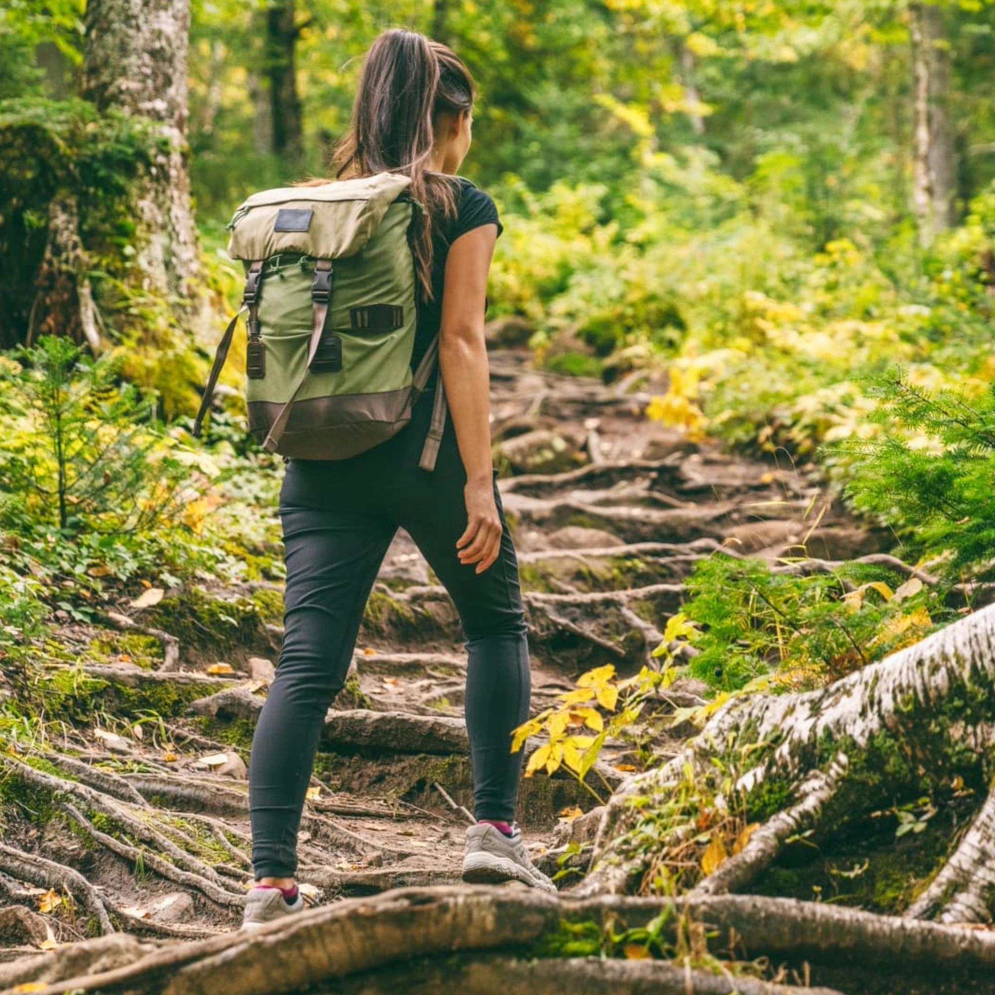 HIKING SAFETY CHECKLIST FOR A SAFE HIKING ADVENTURE